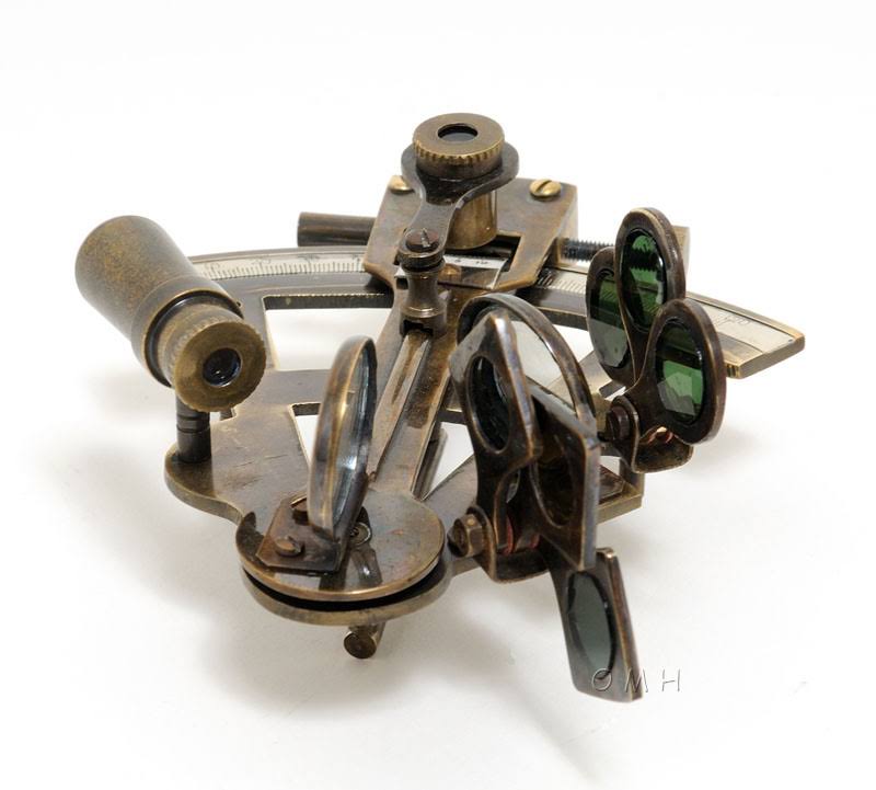 Nautical Sextant in Wood Box S866