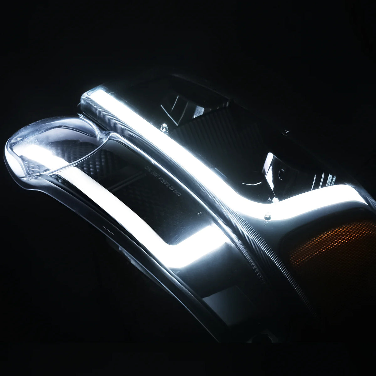 Headlights Assembly with 2 Pairs Pre-Assembled 6000K LED Bulbs Y969335