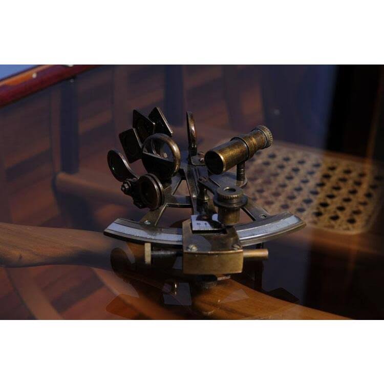 Nautical Sextant in Wood Box S866