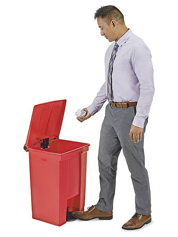 Red 12 gal Polyethylene Trash Can with Foot Pedal T97145