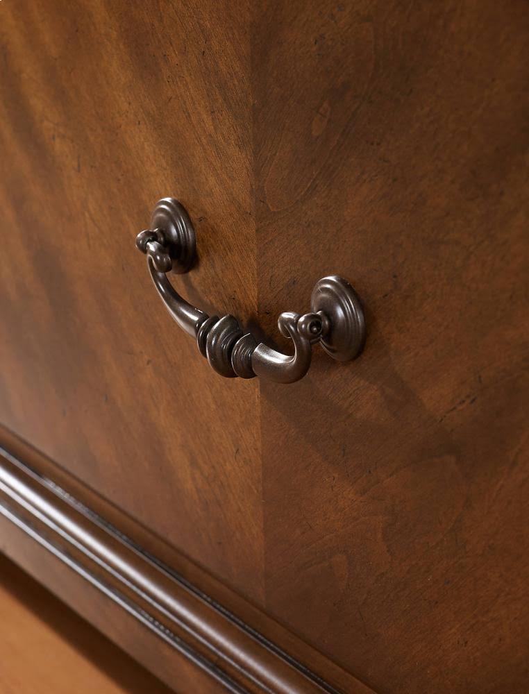 Brown Chest F1228