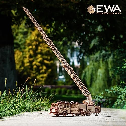 3D Wooden Puzzle Fire Truck Mechanical Model Kit with Wind Up Mechanism, 439 Pieces D8040