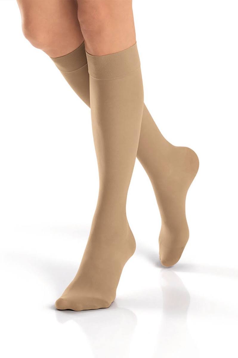 30-40 mmHg Knee High R2088