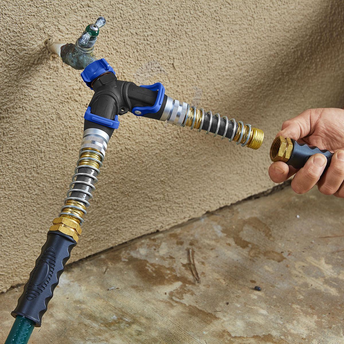 Two-Way Hose Shut-off Adapter Y278