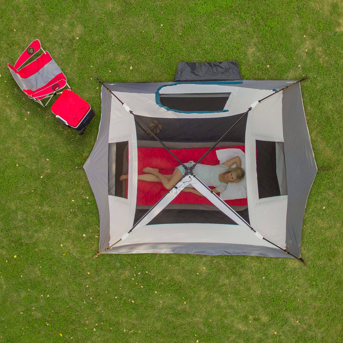 6-Person Instant Cabin Tent with LED Light V6980