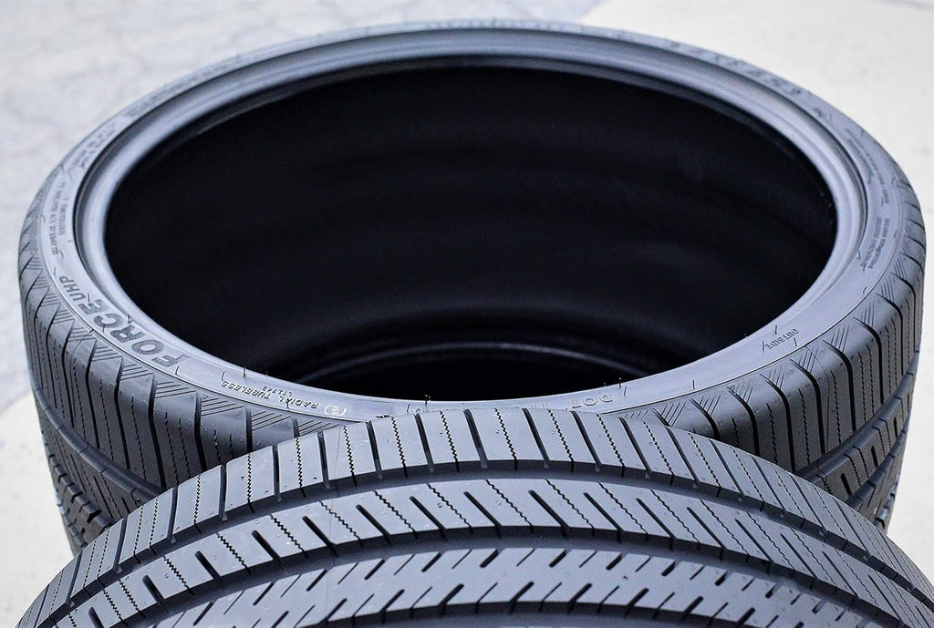 275/25R28 99W XL Ultra-High Performance All Season Tire G642